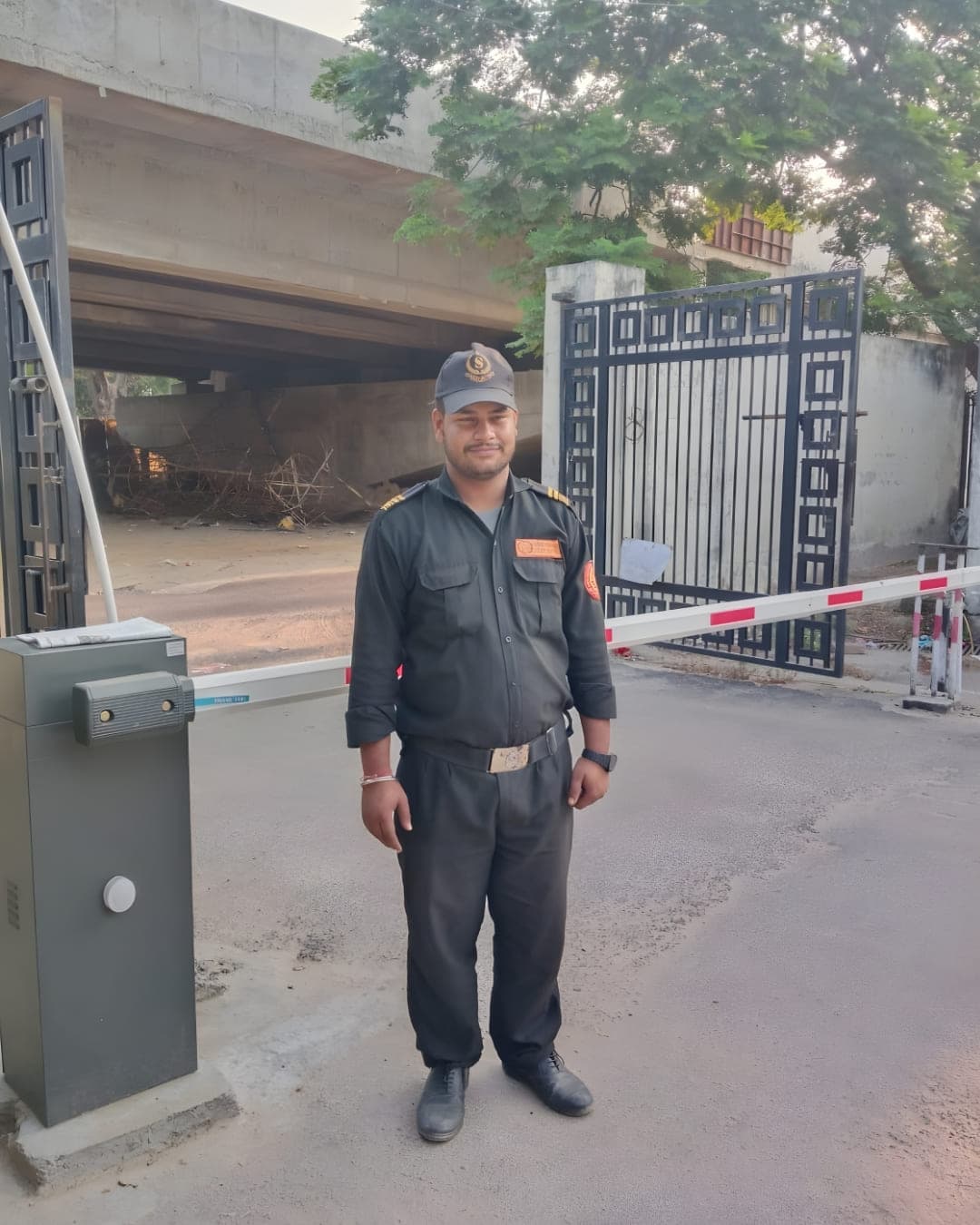 Rakshak Command professional security guard on duty
